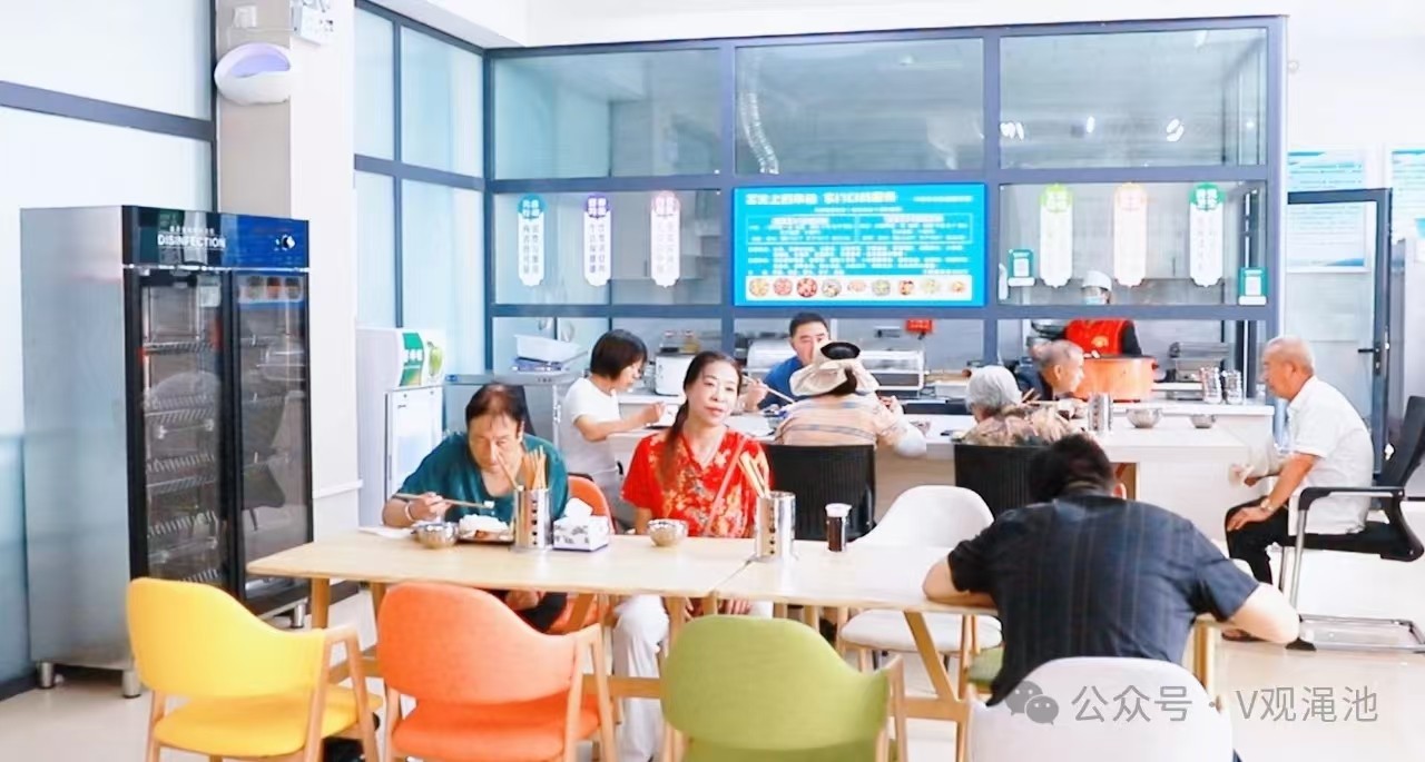 430564683.jpg 430564683.jpg