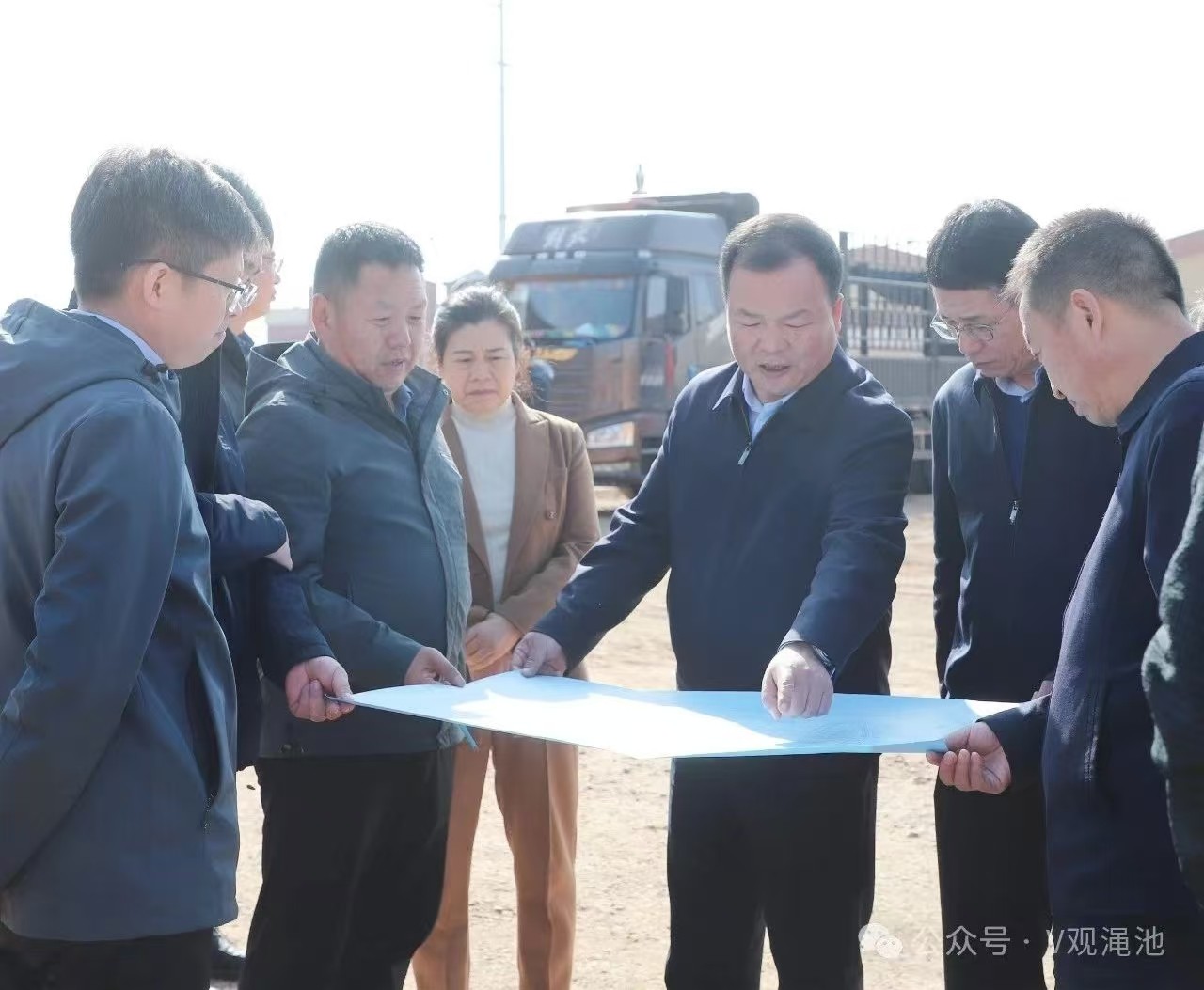 1905416505.jpg 1905416505.jpg