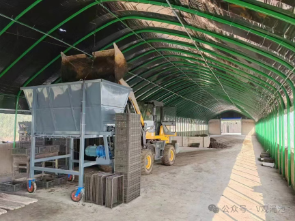 蚯蚓1.png 蚯蚓1.png